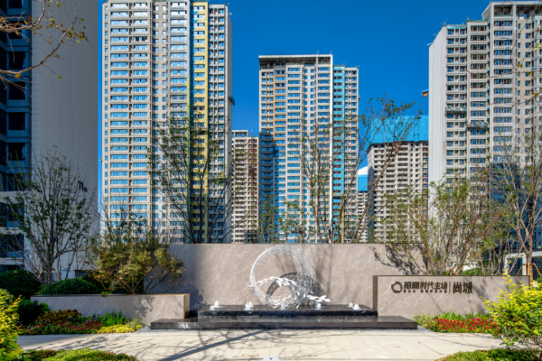 1750403652 image325